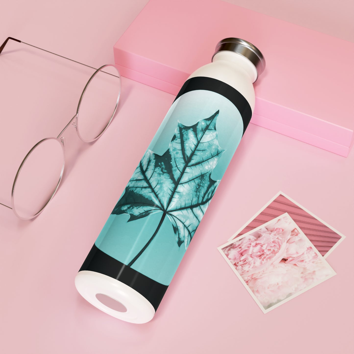 Tif Green Maple Leaf Slim Water Bottle, 20 oz White
