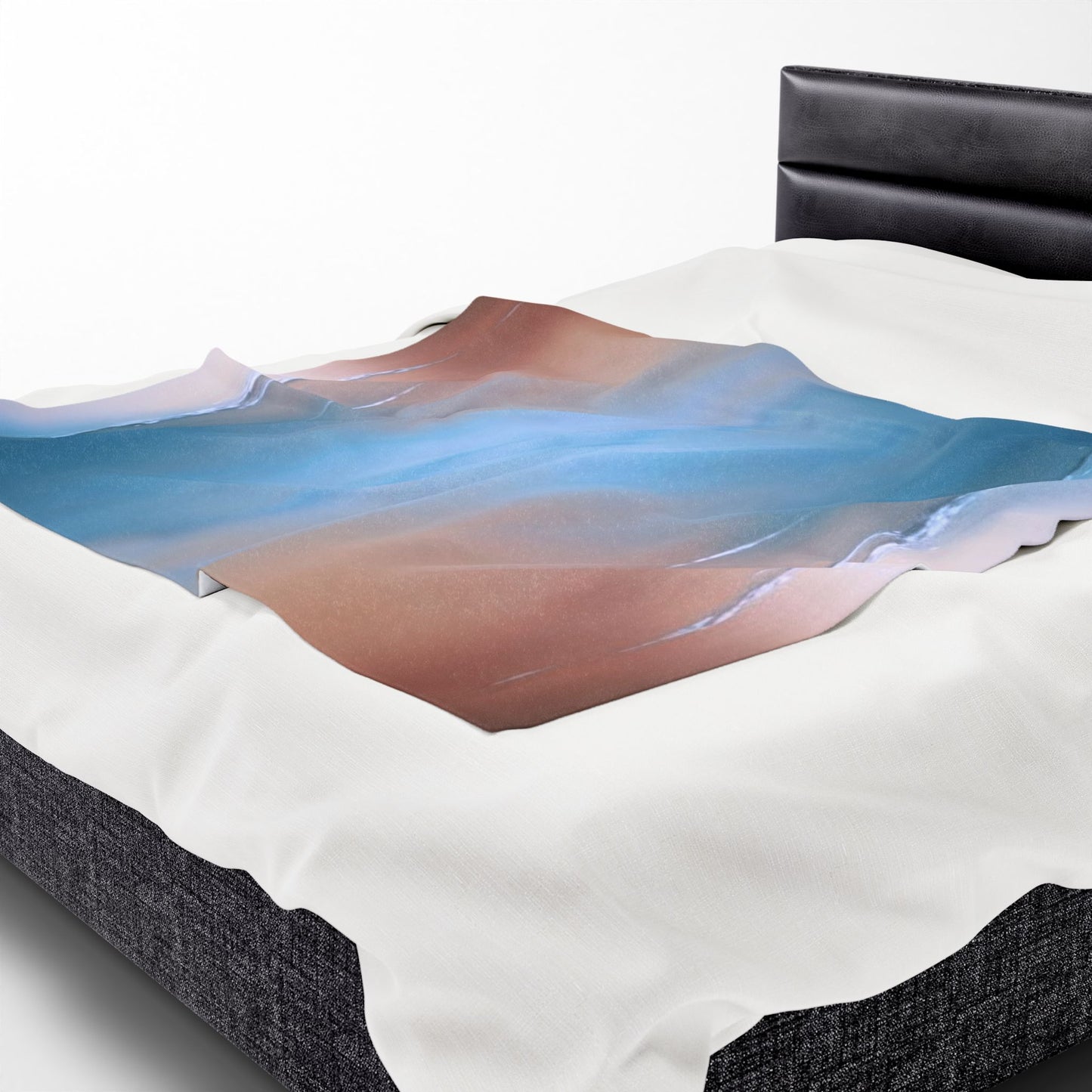 Blue Sea Peach Fog Velveteen Plush Blanket, 50" x 60"