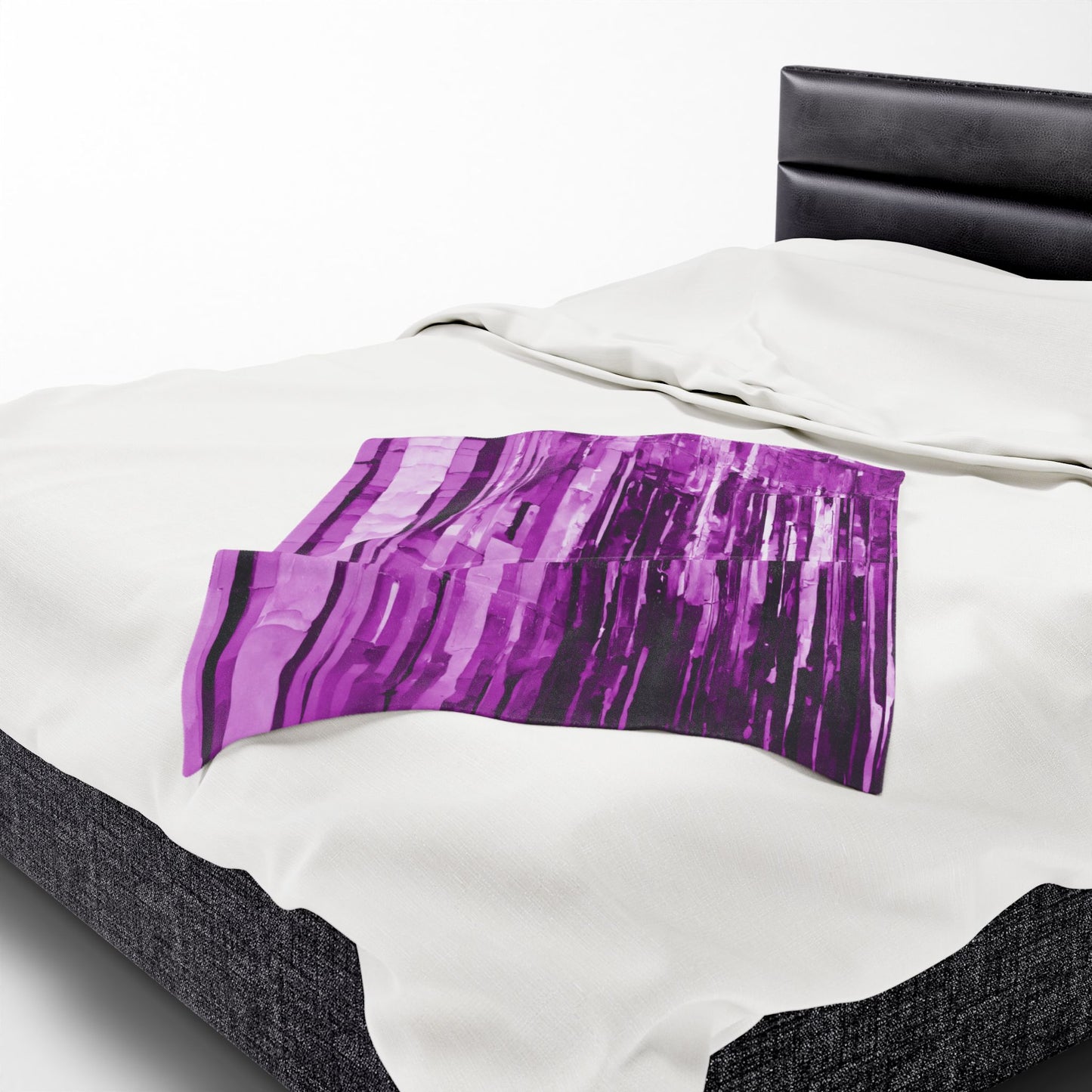 Striped Powder Lavender Velveteen Plush Blanket, 30" x 40"