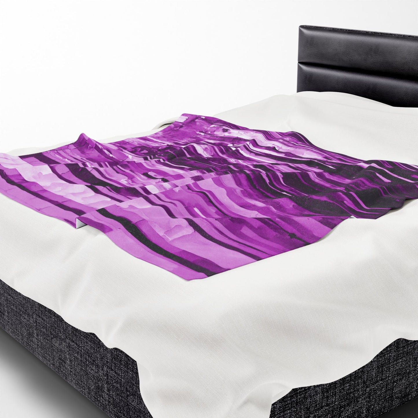 Striped Powder Lavender Velveteen Plush Blanket, 50" x 60"