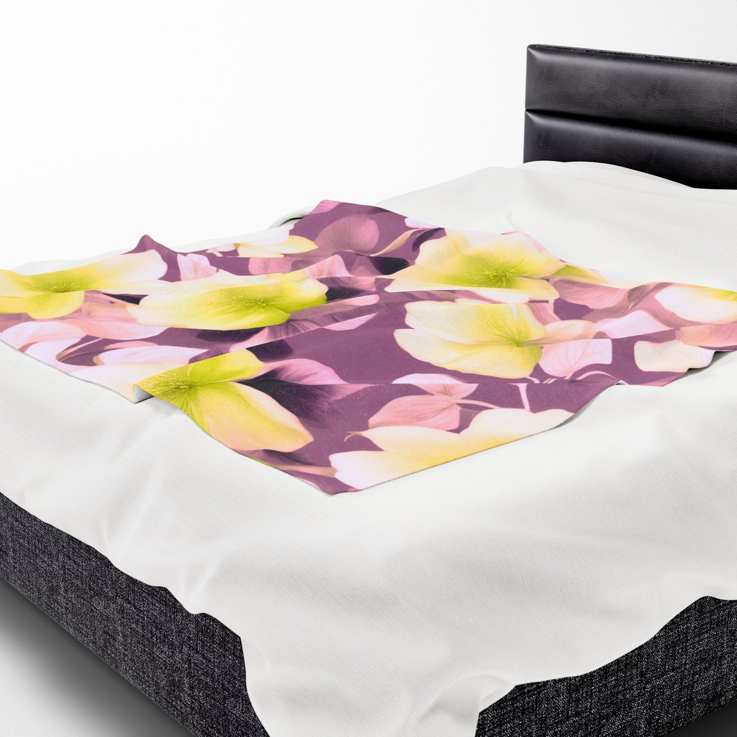Lemon Blossom Floral Bunch Velveteen Plush Blanket, 50" x 60"