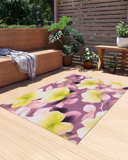 Lemon Blossom Floral Bunch Outdoor Rug, 48" x 72"