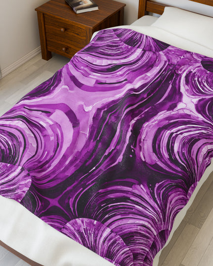 Uzi Spiral Powder Lavender Velveteen Plush Blanket, 50" x 60"