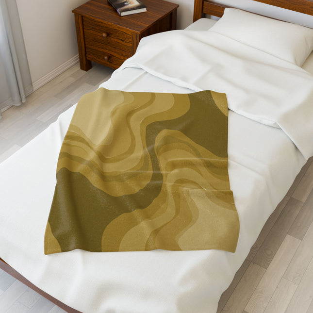 Brown Wavey Velveteen Plush Blanket, 30" x 40"