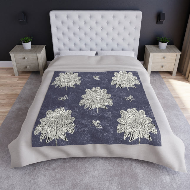 White Floral Butterflies 50" x 60" Crushed Velvet Blanket