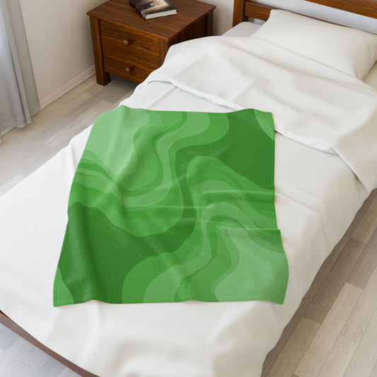 Greenie Meanie Wavey Velveteen Plush Blanket, 30" x 40"