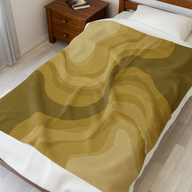 Brown Wavey Velveteen Plush Blanket, 50" x 60"