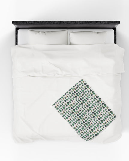 Mini Vintage Green Trees Velveteen Plush Blanket, 30" x 40"