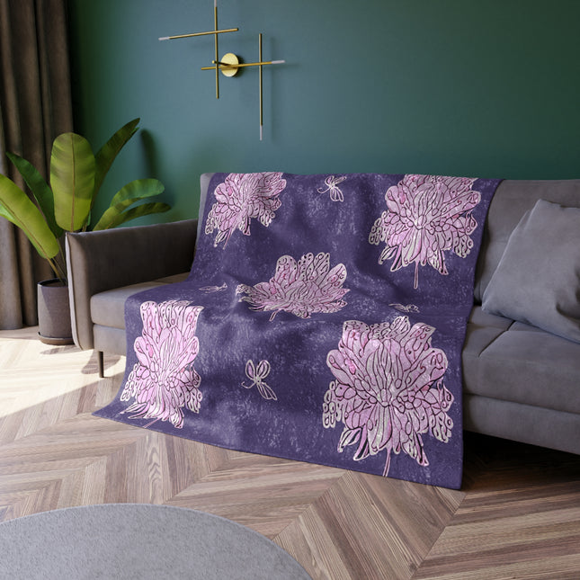 Magenta Floral Butterflies 50" x 60" Crushed Velvet Blanket