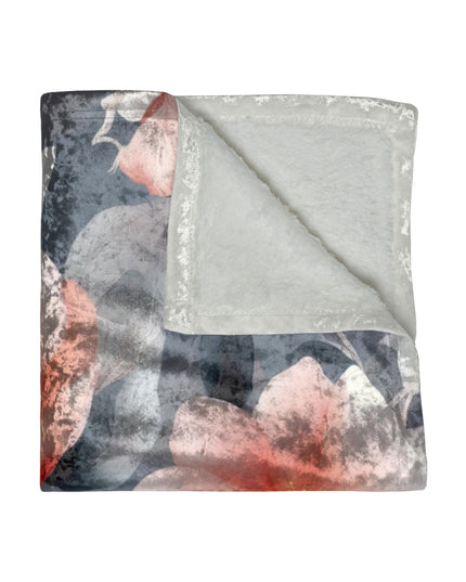 Red Blossom Floral Bunch Crushed Velvet Blanket, 50" x 60"