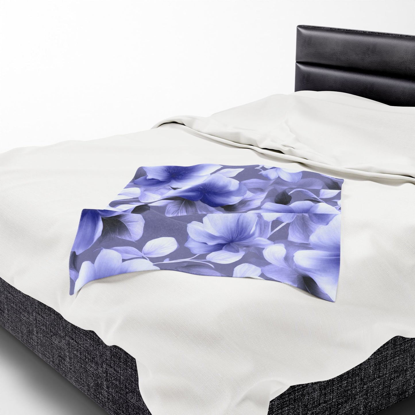 Indigo Blossom Floral Bunch Velveteen Plush Blanket, 30" x 40"