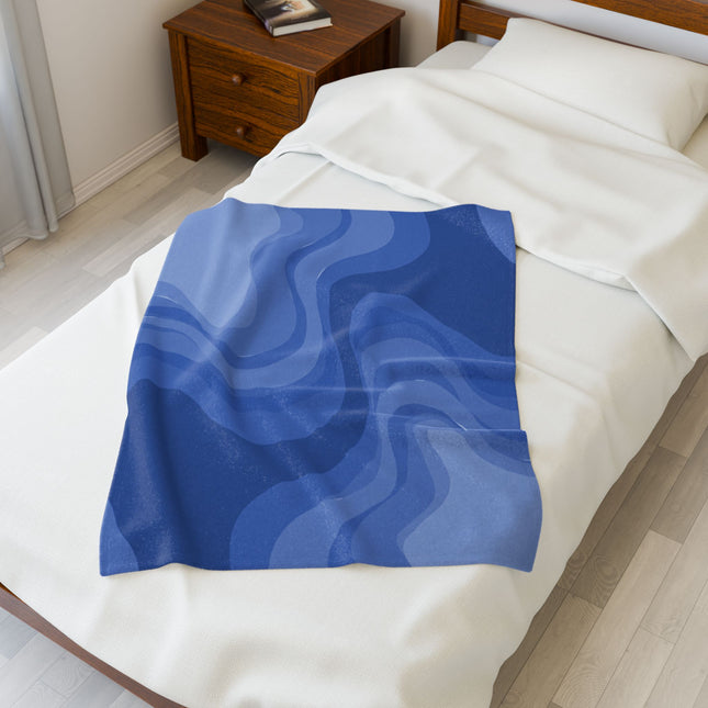 Deep Blue Wavey Velveteen Plush Blanket, 30" x 40"