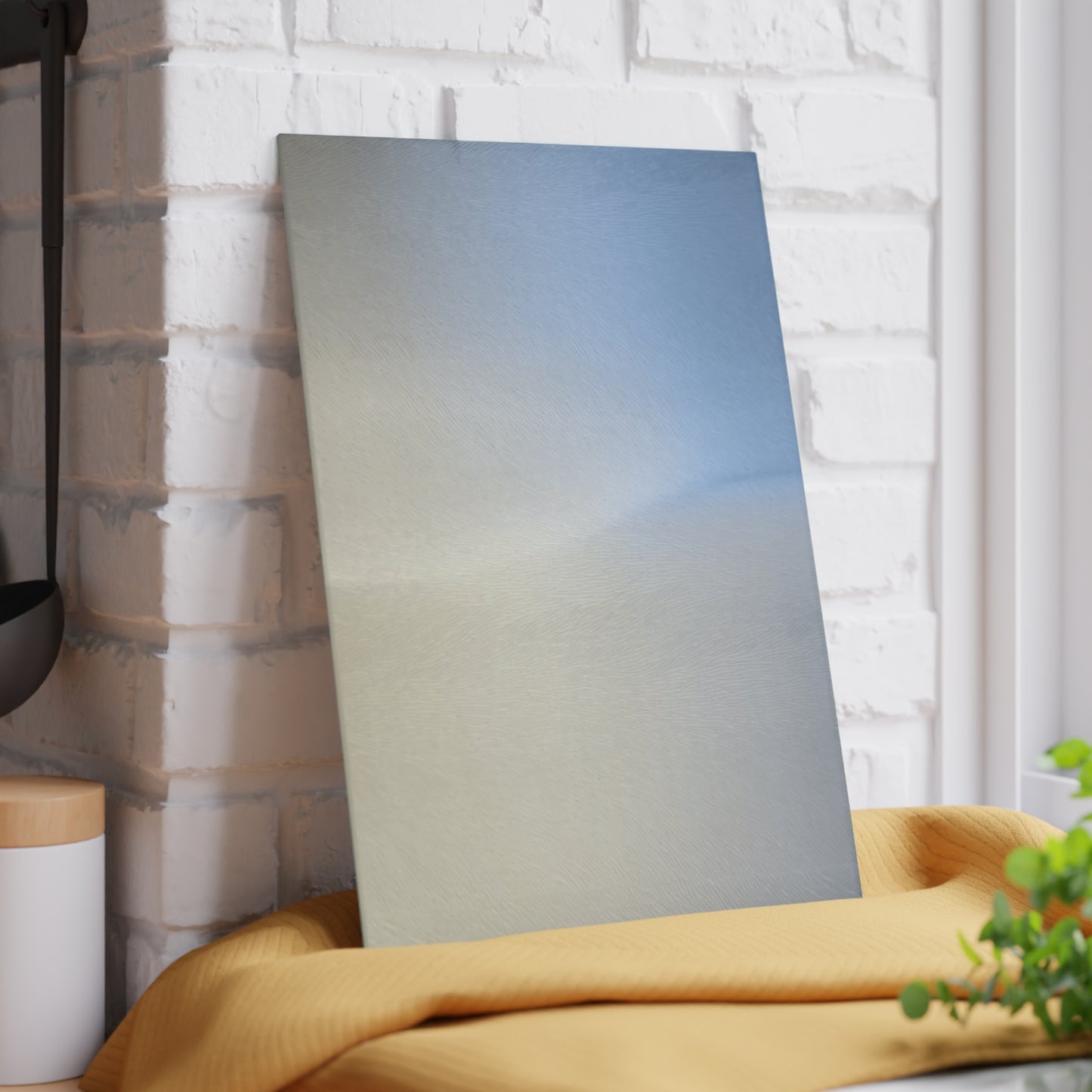 Cobalt Fade 8" x 11" Glass Cutting Board
