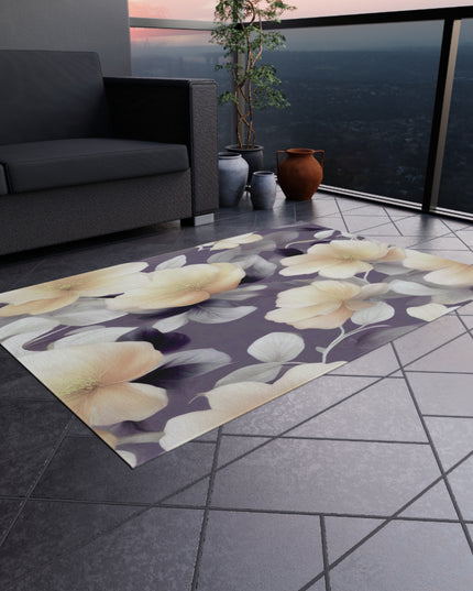White Blush Floral Bunch Outdoor Rug, 48" x 72"