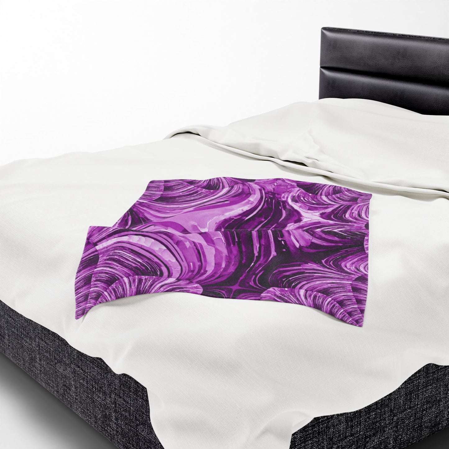 Uzi Spiral Powder Lavender Velveteen Plush Blanket, 30" x 40"