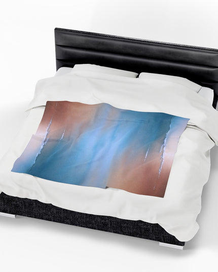 Blue Sea Peach Fog Velveteen Plush Blanket, 50" x 60"