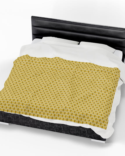 Lemongrass Star-crossed Bodies Velveteen Plush Blanket, 60" x 80"