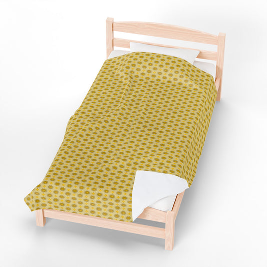 Lemongrass Star-crossed Bodies Velveteen Plush Blanket, 60" x 80"