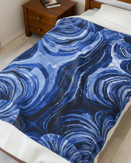 Uzi Spiral Deep Blue Velveteen Plush Blanket, 50" x 60"