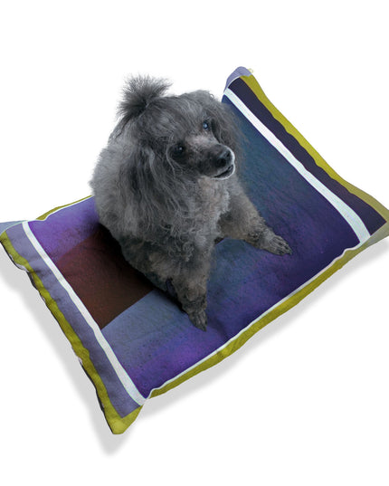 Zeta Shadow 28" × 18" Pet Bed
