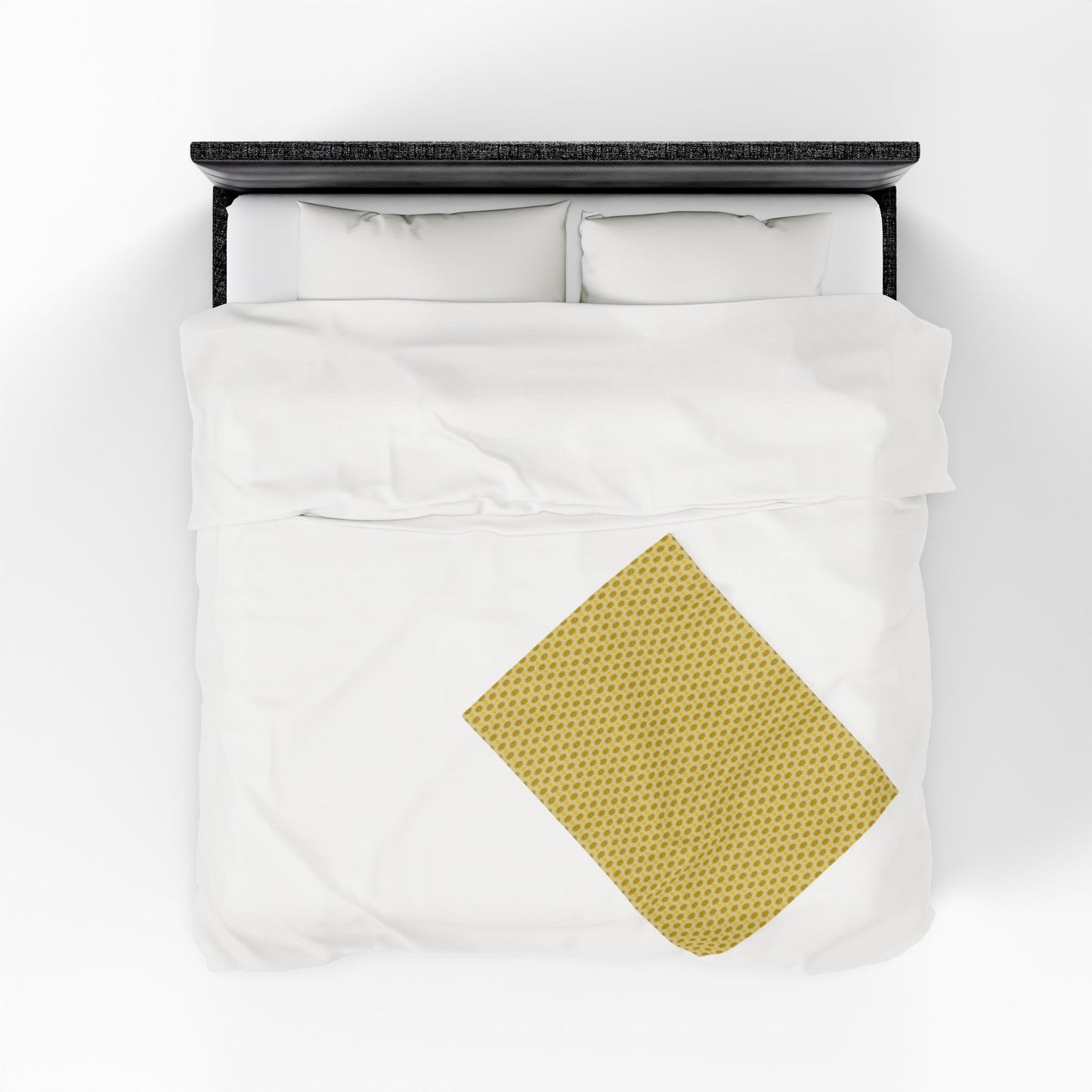 Lemongrass Star-crossed Bodies Velveteen Plush Blanket, 30" x 40"
