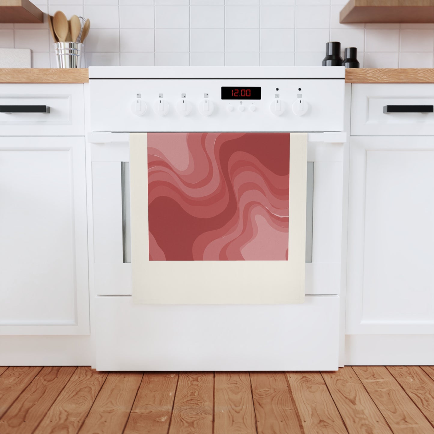 Power Red Wavey 19.6" x 27.5" Cotton Tea Towel