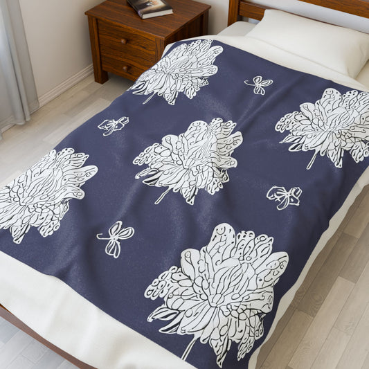 White Floral Butterflies Velveteen Plush Blanket, 50" x 60"