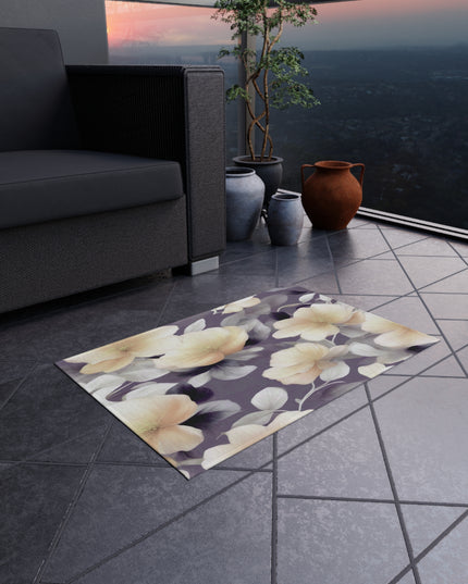 White Blush Floral Bunch Outdoor Rug, 24" x 36"