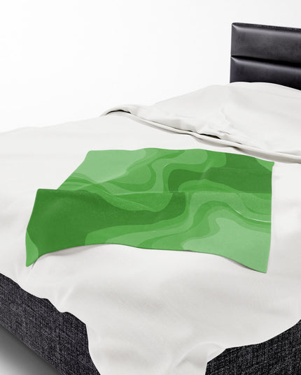 Greenie Meanie Wavey Velveteen Plush Blanket, 30" x 40"