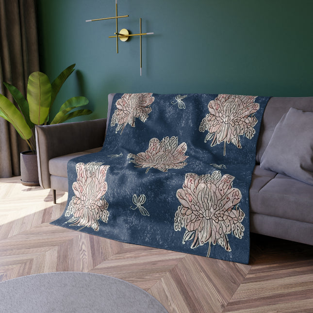 Rose White Floral Butterflies 50" x 60" Crushed Velvet Blanket