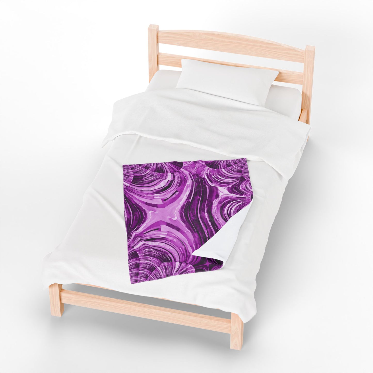 Uzi Spiral Powder Lavender Velveteen Plush Blanket, 30" x 40"