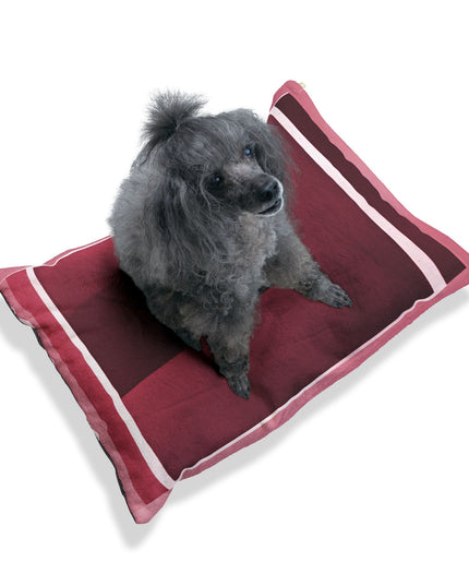 Red Shadow 28" × 18" Pet Bed