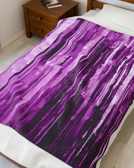 Striped Powder Lavender Velveteen Plush Blanket, 50" x 60"