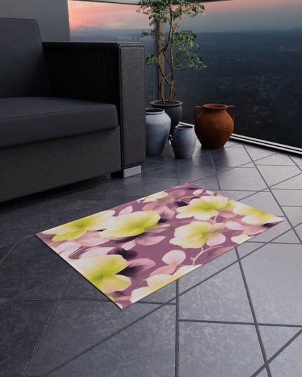 Lemon Blossom Floral Bunch Outdoor Rug, 24" x 36"