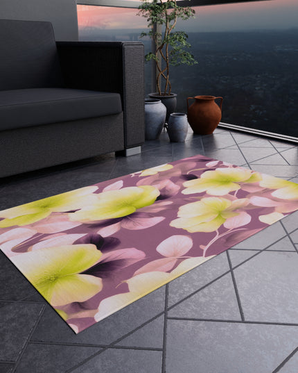 Lemon Blossom Floral Bunch Outdoor Rug, 36" x 60"