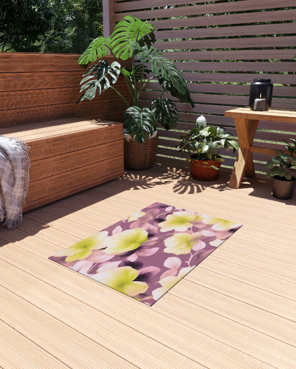 Lemon Blossom Floral Bunch Outdoor Rug, 24" x 36"