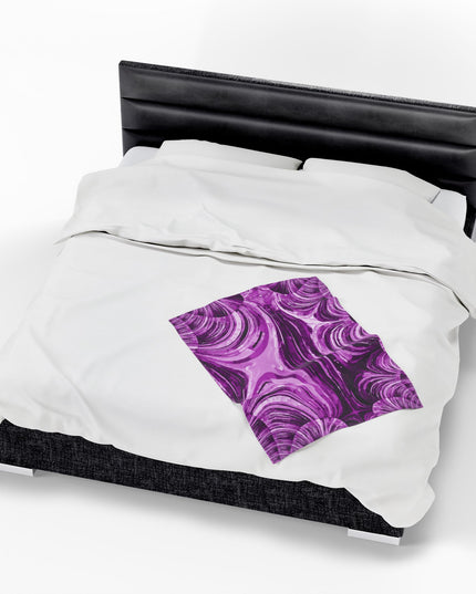 Uzi Spiral Powder Lavender Velveteen Plush Blanket, 30" x 40"