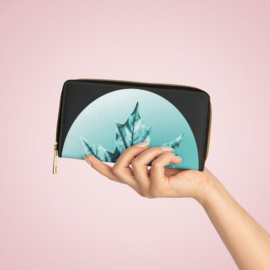 Tif Green Maple Leaf Elegant Abstract Zipper Wallet - Stylish & Functional Accessory for Everyday Use