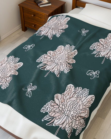 Soft White Floral Butterflies Velveteen Plush Blanket, 50" x 60"