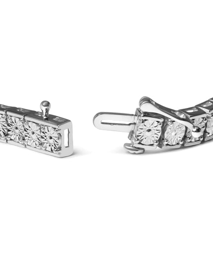 .925 Sterling Silver 1/10 Cttw Diamond 7.25" Link Bracelet (I-J Color, I2-I3 Clarity)