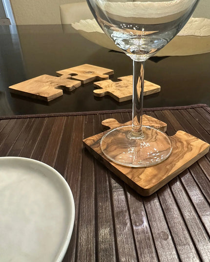 Olive Wood Coaster Puzzle 4-Pcs Set.