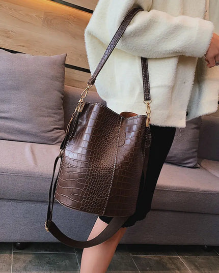 Blake Shoulder Bag -Chocolate Croc