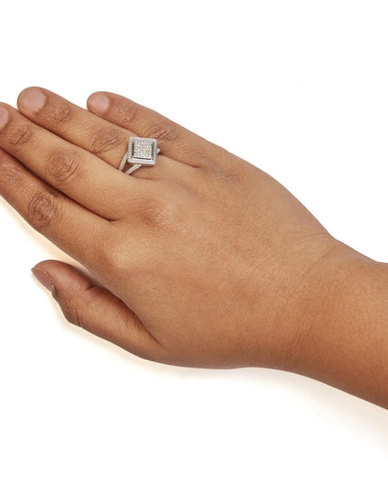 .925 Sterling Silver 1/3 Cttw Invisible Set Princess-Cut Diamond Rhombus and Beaded Halo Ring (H-I Color, SI1-SI2 Clarity)