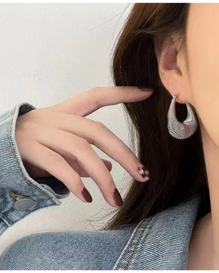 Twist Earrings