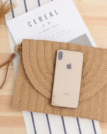 Spring Ari Clutch