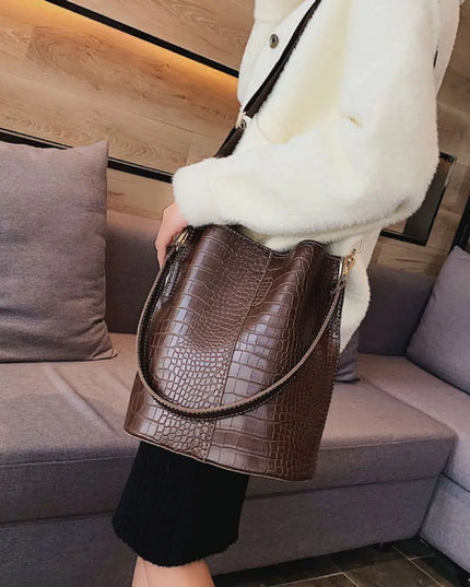 Blake Shoulder Bag -Chocolate Croc