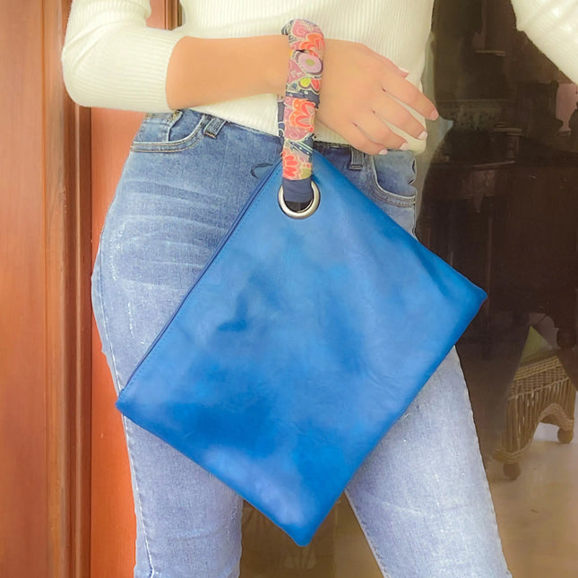 Bailey Pouch