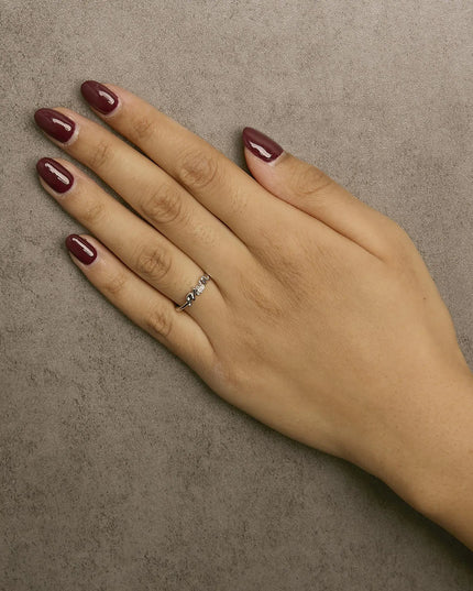 .925 Sterling Silver Diamond Accent "MOM"  Ring (J-K Color, I2-I3 Clarity)