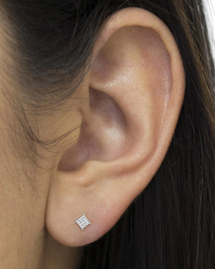 Sterling Silver Princess Cut Diamond Square Stud Earrings (.3 cttw, H-I Color, I1-I2 Clarity)