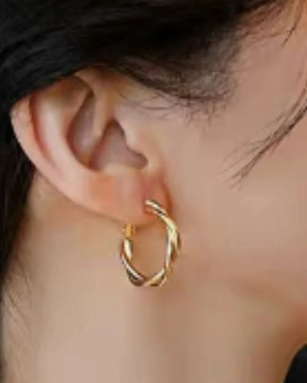 Turn Hoop Earrings